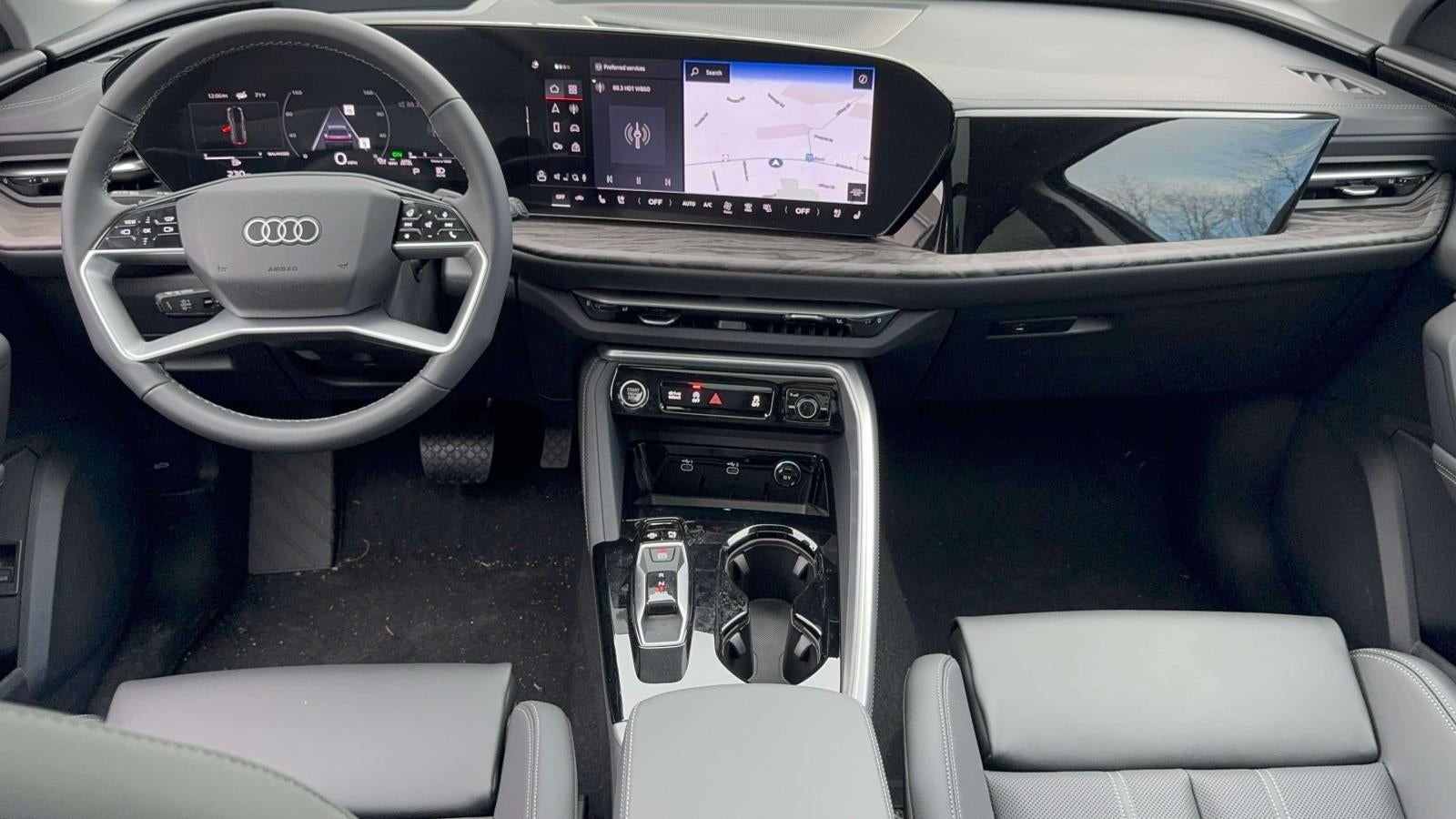 2025 Audi Q5 2.0T Premium Plus