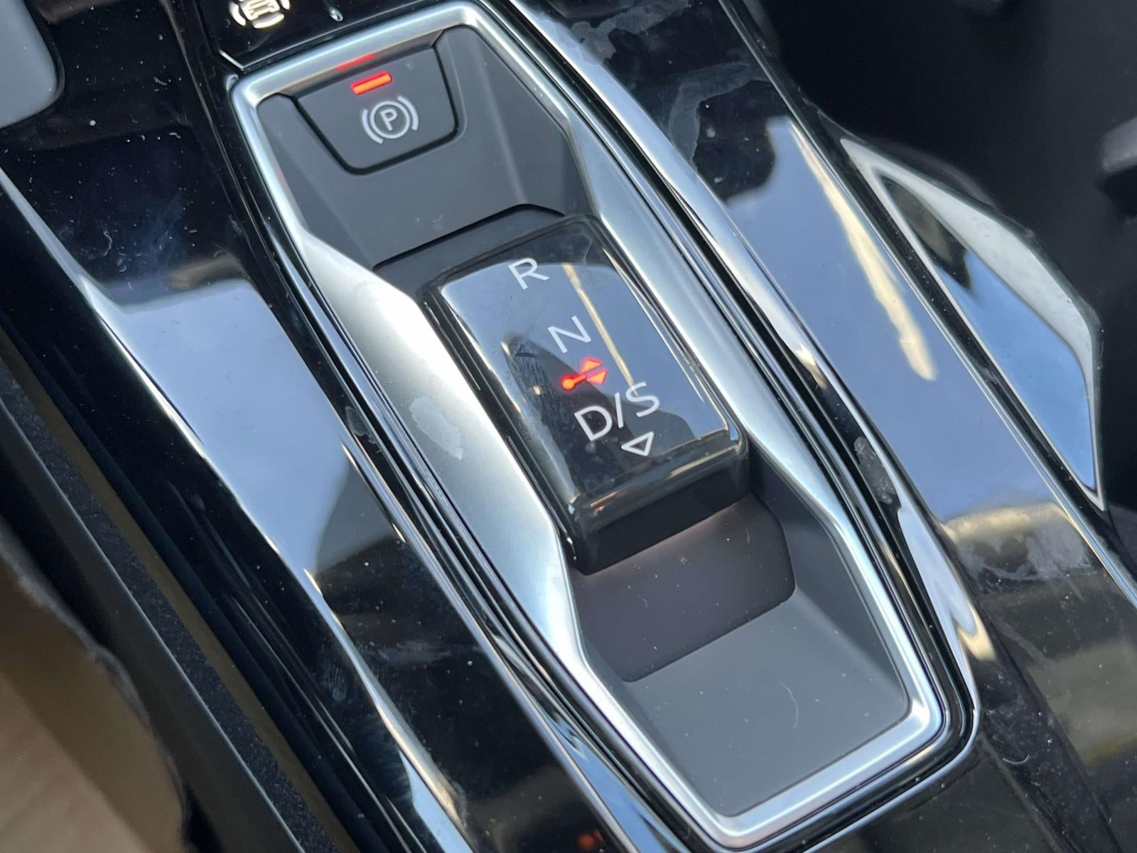 2025 Audi Q5 2.0T Premium Plus