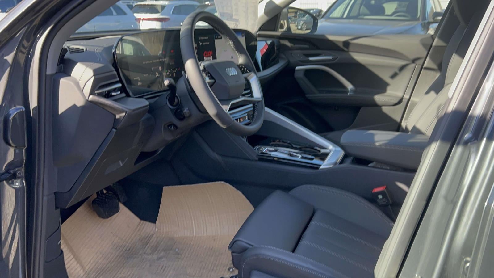 2025 Audi Q5 2.0T Premium Plus