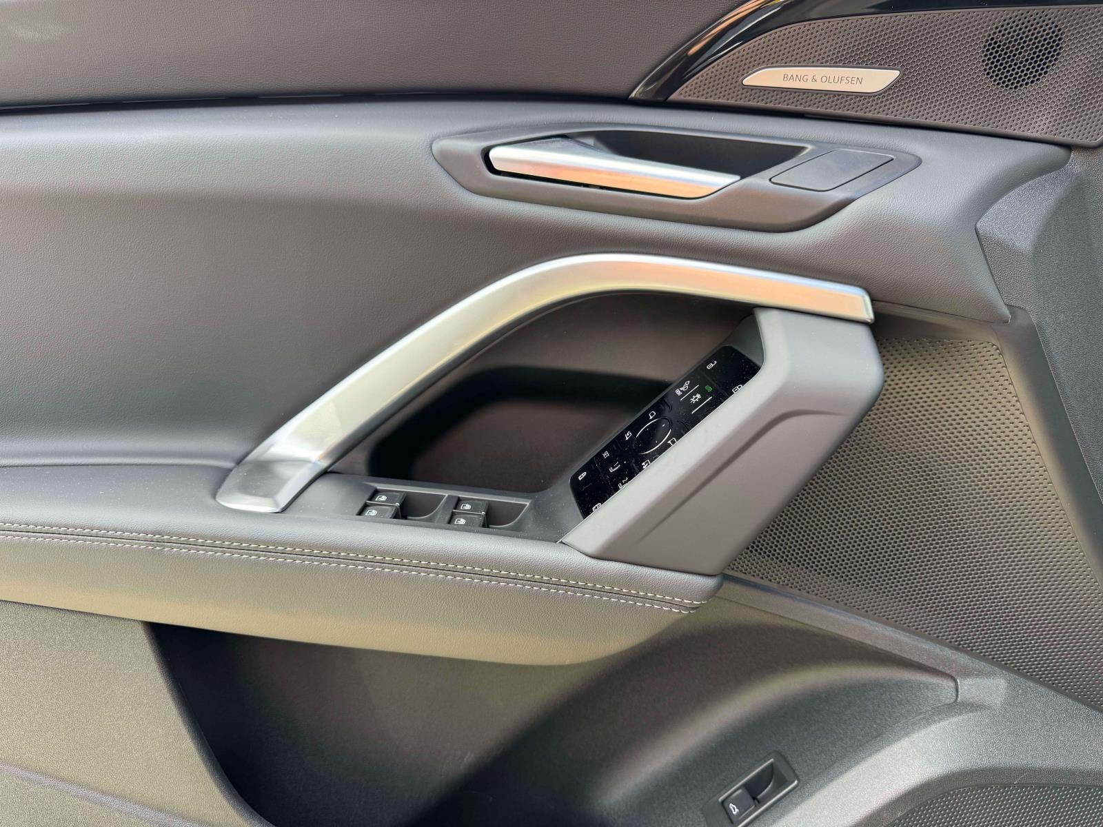 2025 Audi Q5 2.0T Premium Plus