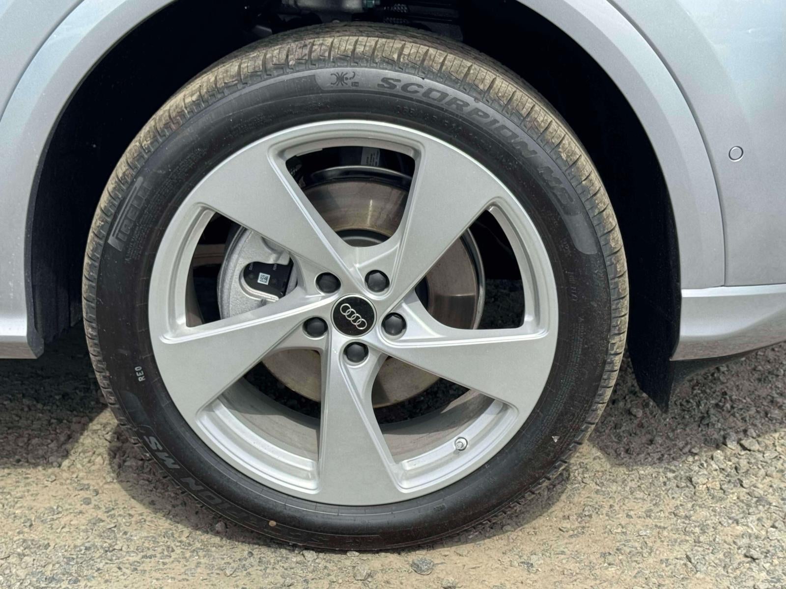 2026 Audi Q5 2.0T Premium Plus