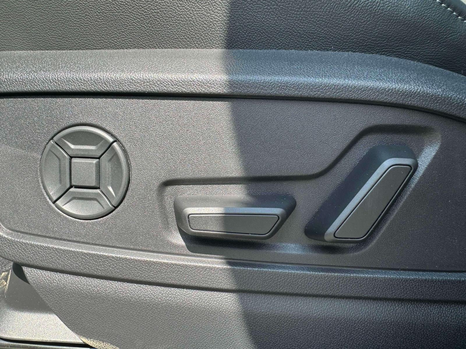 2025 Audi Q5 2.0T Premium Plus