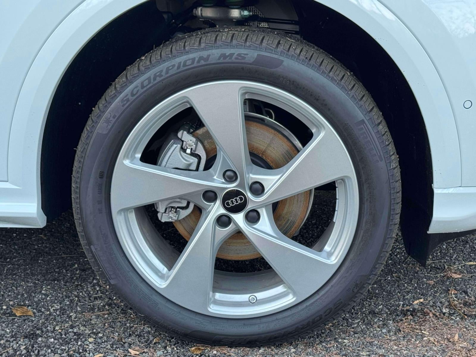 2025 Audi Q5 2.0T Premium Plus