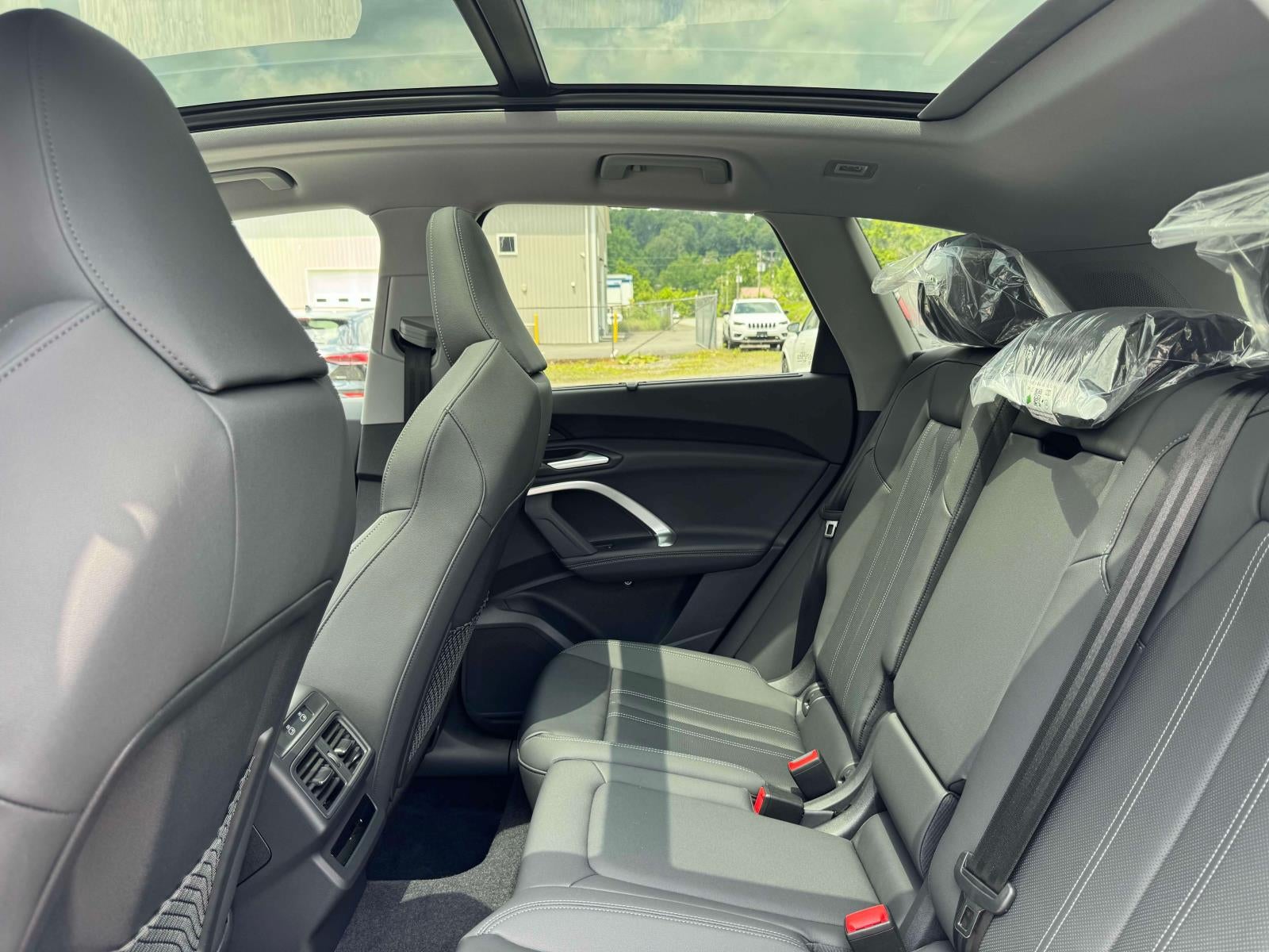 2025 Audi Q5 2.0T Premium