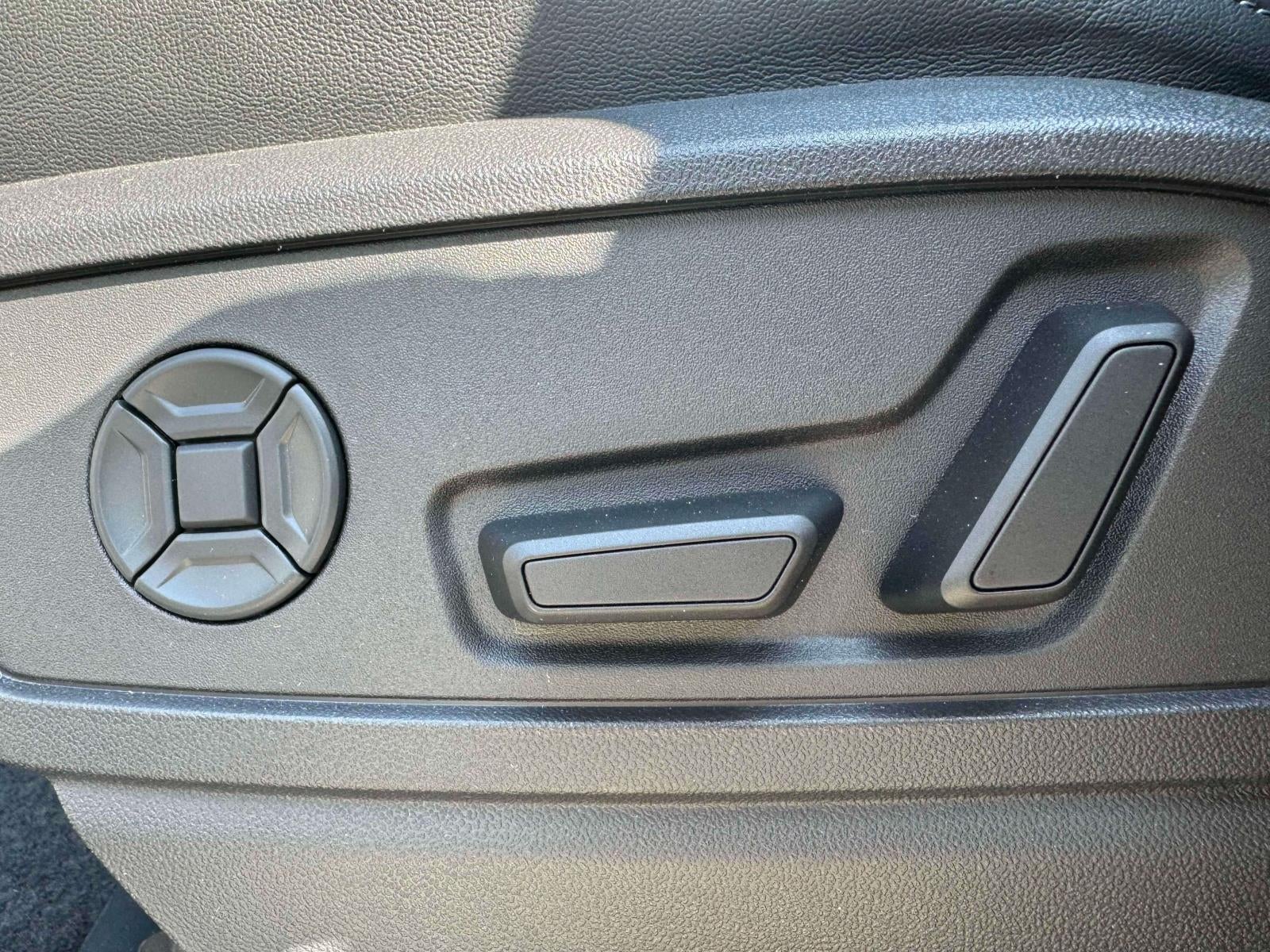 2025 Audi Q5 2.0T Premium