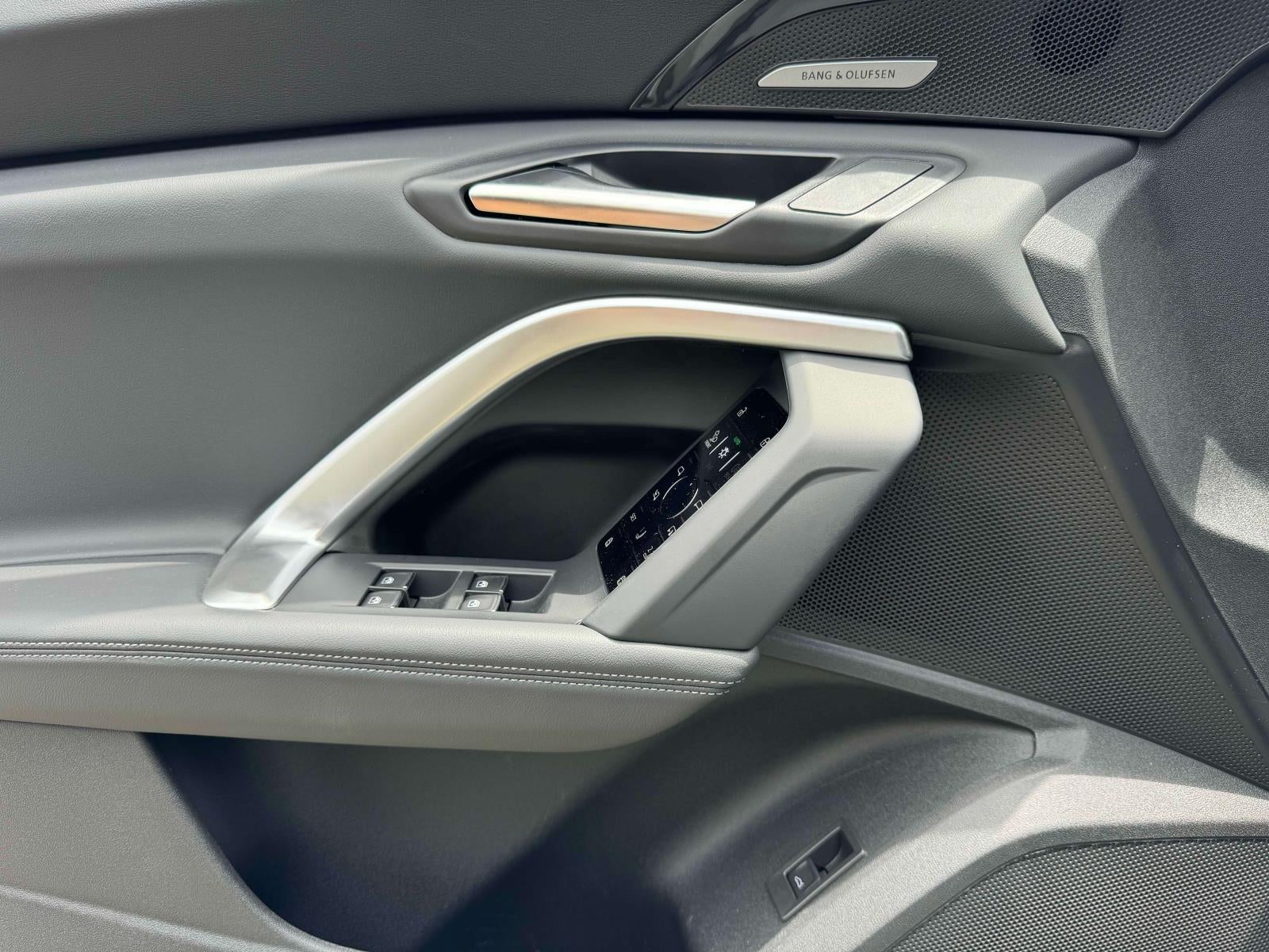 2025 Audi Q5 2.0T Premium Plus