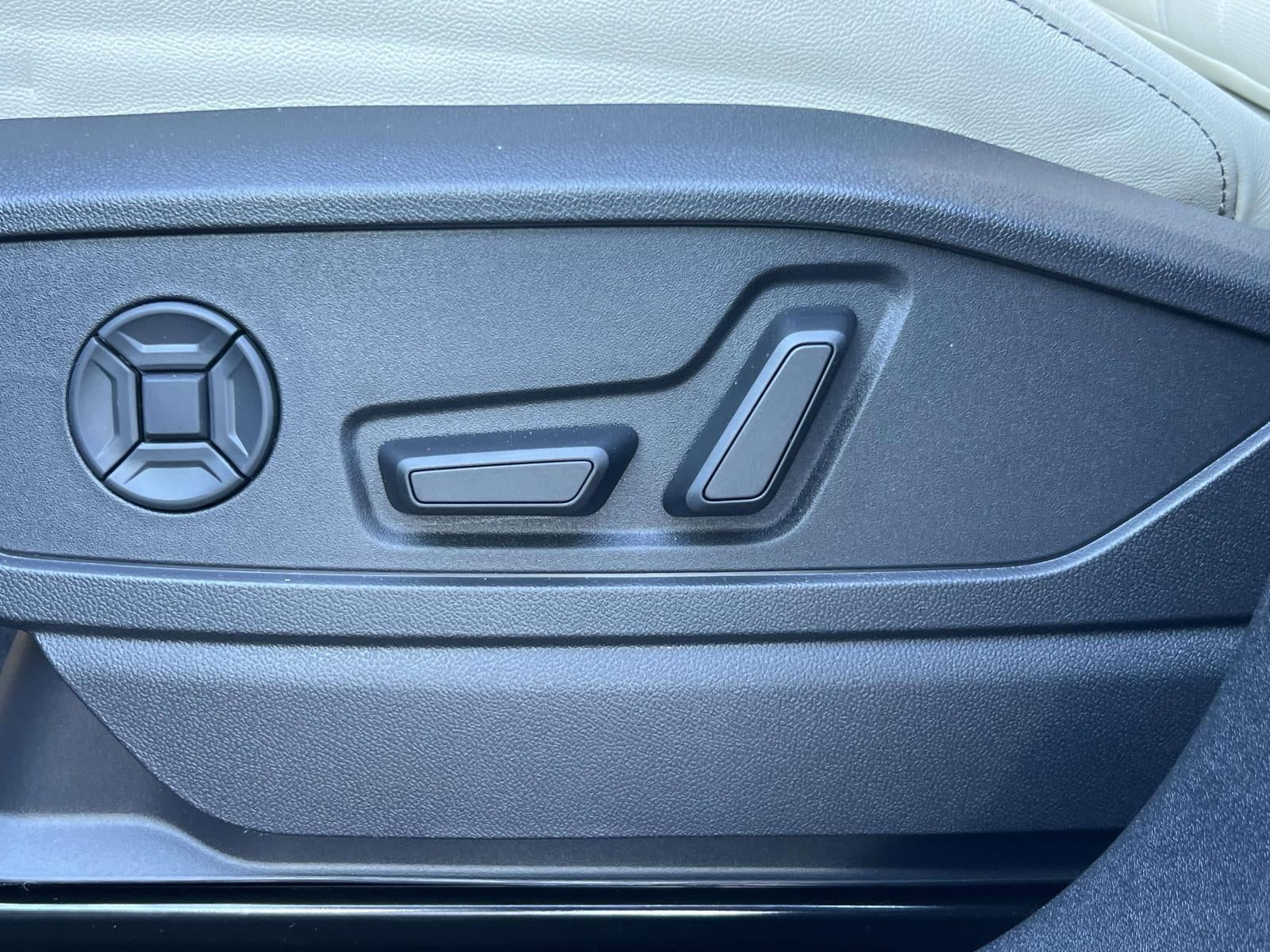 2025 Audi Q5 2.0T Premium Plus