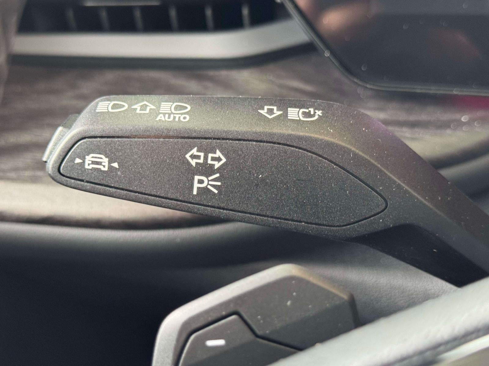 2025 Audi Q5 2.0T Premium Plus