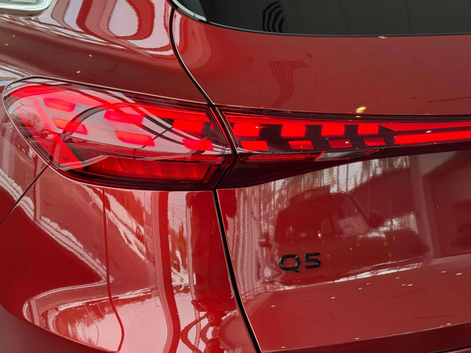 2025 Audi Q5 2.0T Premium Plus