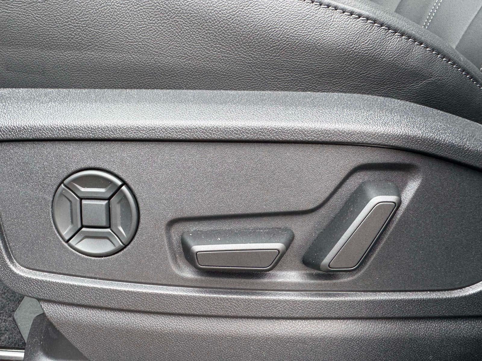 2025 Audi Q5 2.0T Premium Plus