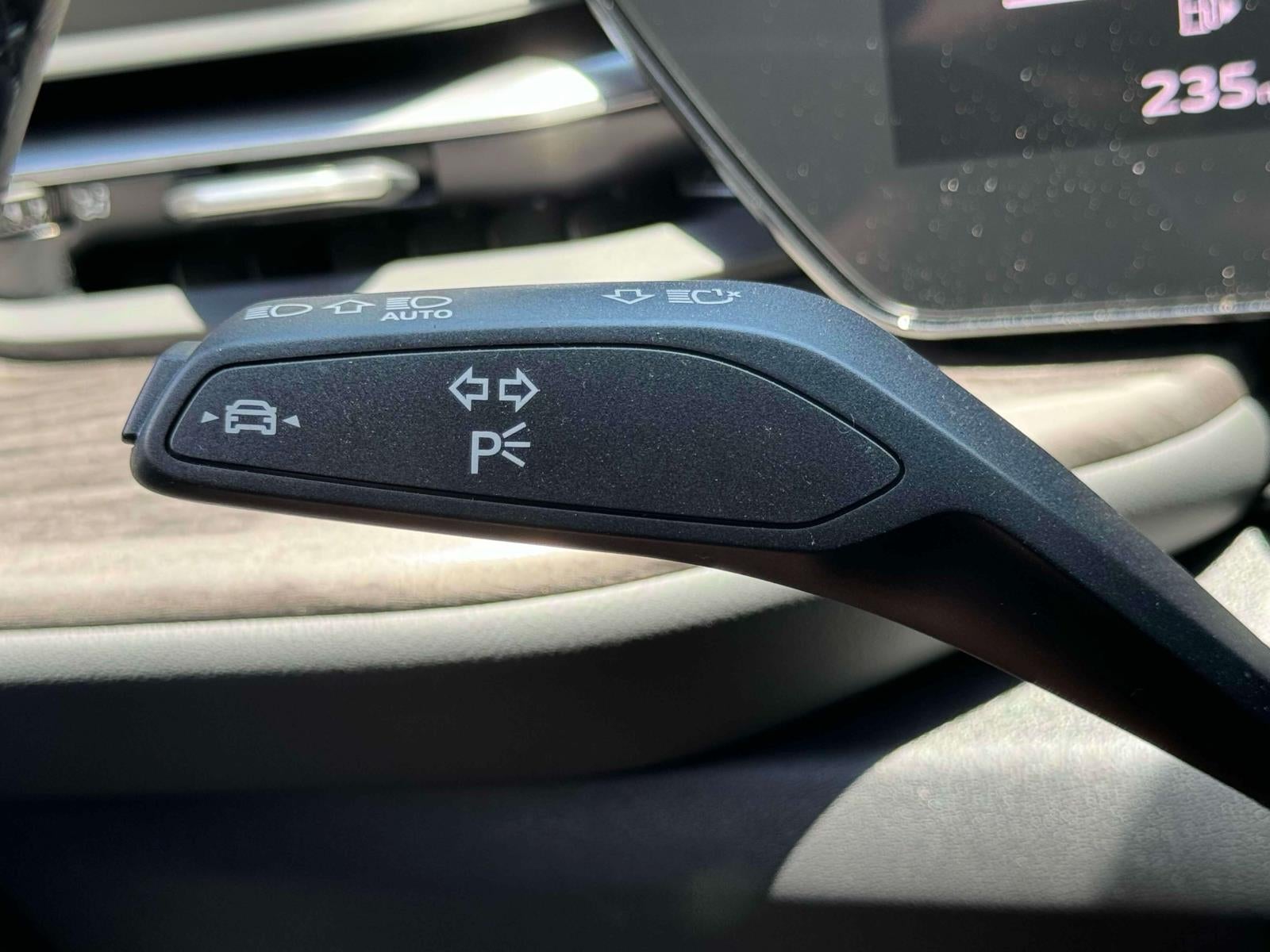 2025 Audi Q5 2.0T Premium Plus