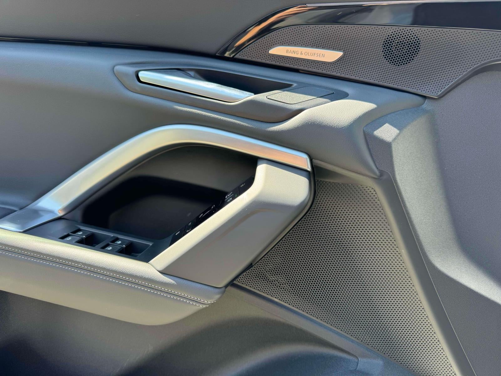 2025 Audi Q5 2.0T Premium