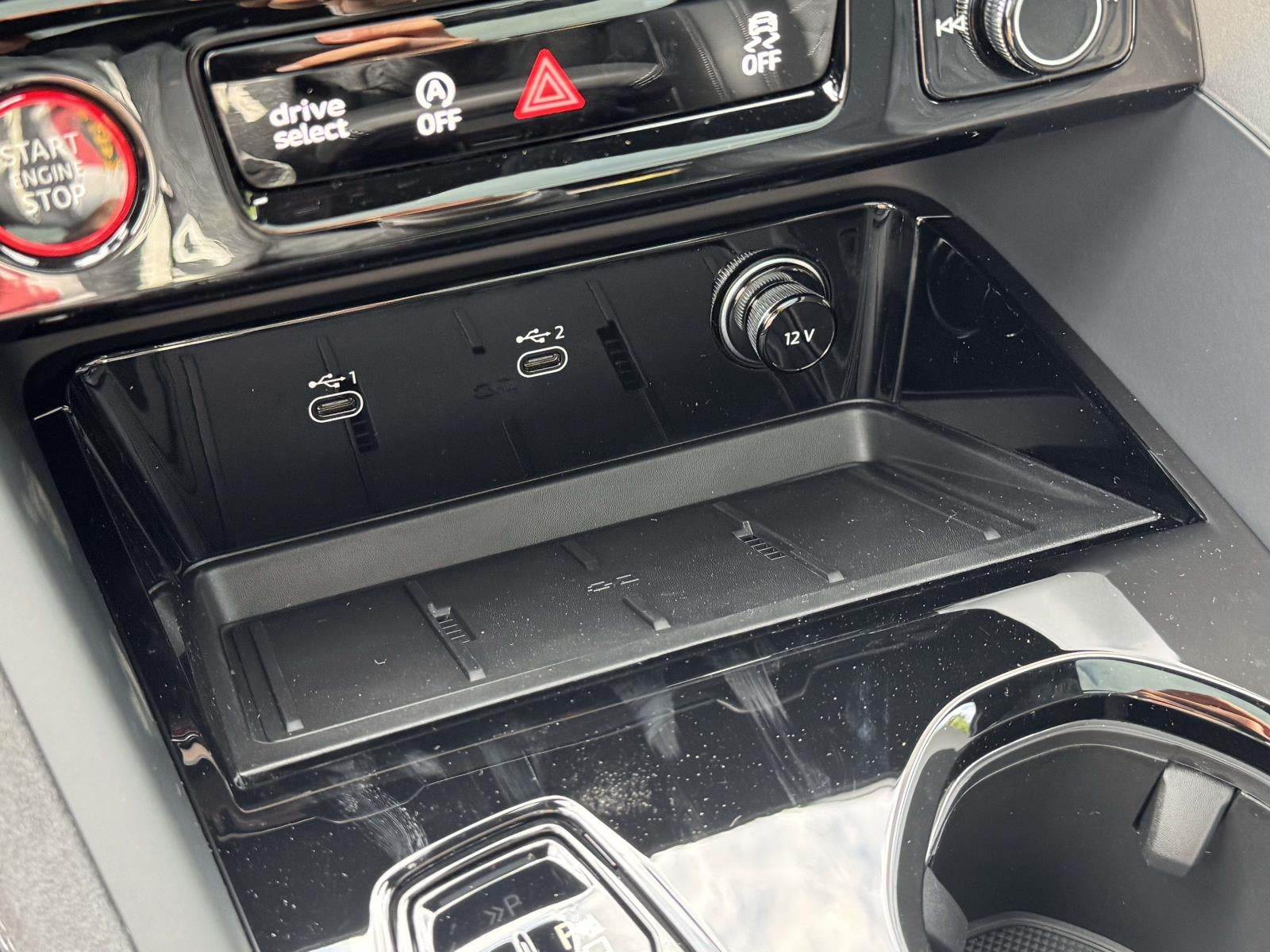 2026 Audi SQ5 Prestige