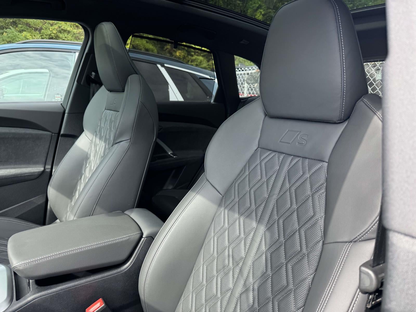 2026 Audi SQ5 Prestige