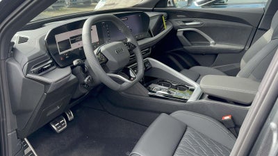 2026 Audi SQ5 Prestige