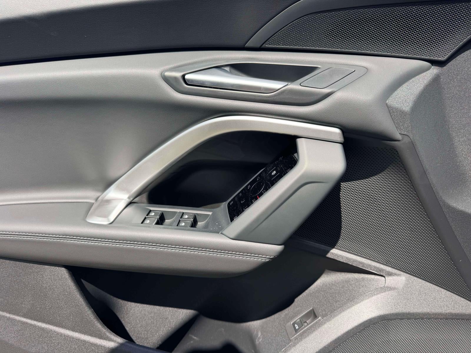2026 Audi Q5 Premium