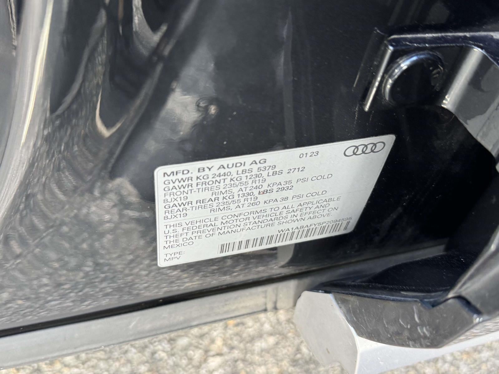 2023 Audi Q5 Premium 40 TFSI quattro