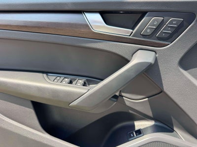 2023 Audi Q5 40 Premium