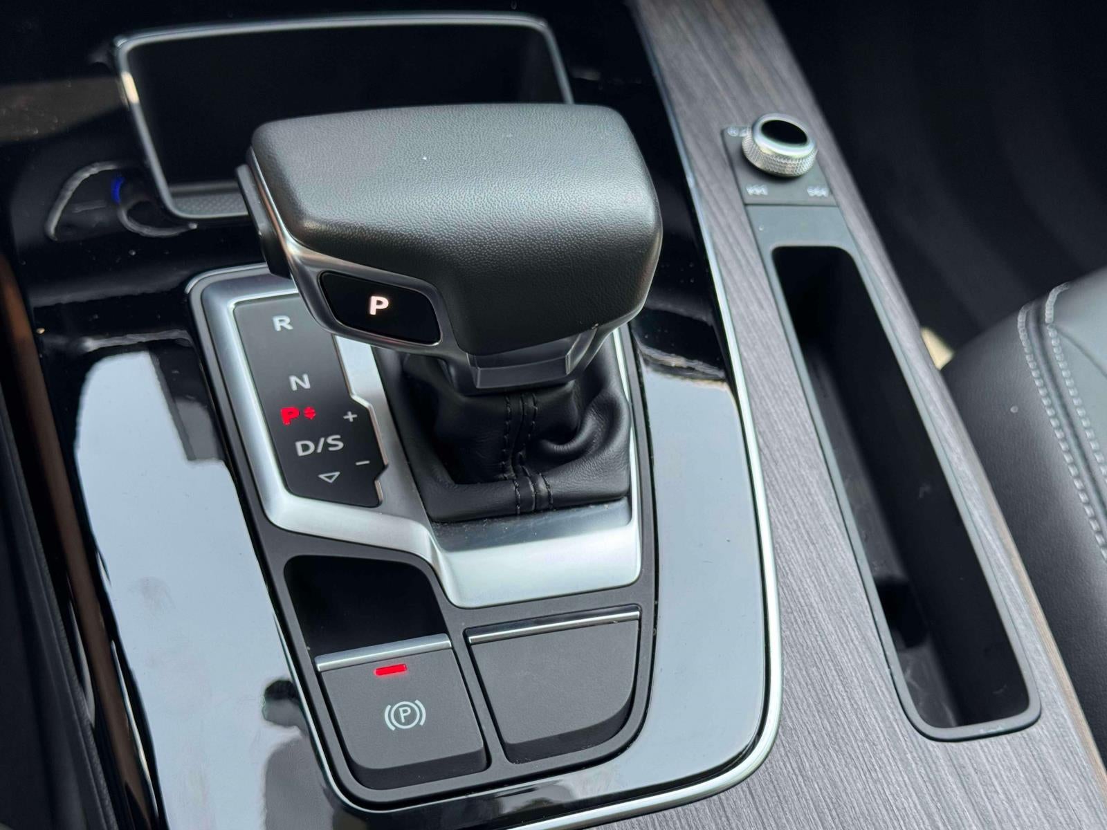 2023 Audi Q5 40 Premium