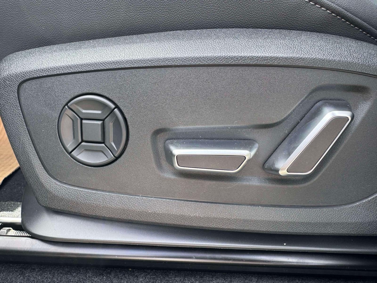 2026 Audi Q3 S line
