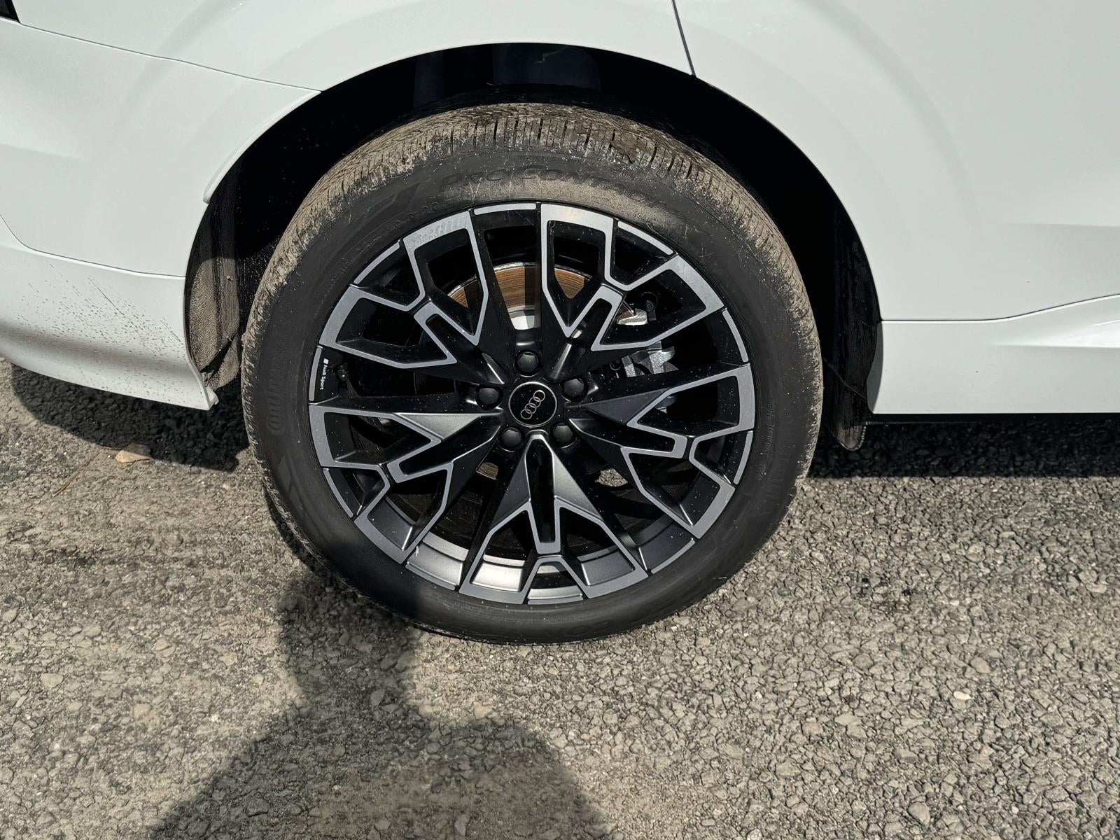 2026 Audi Q3 S line