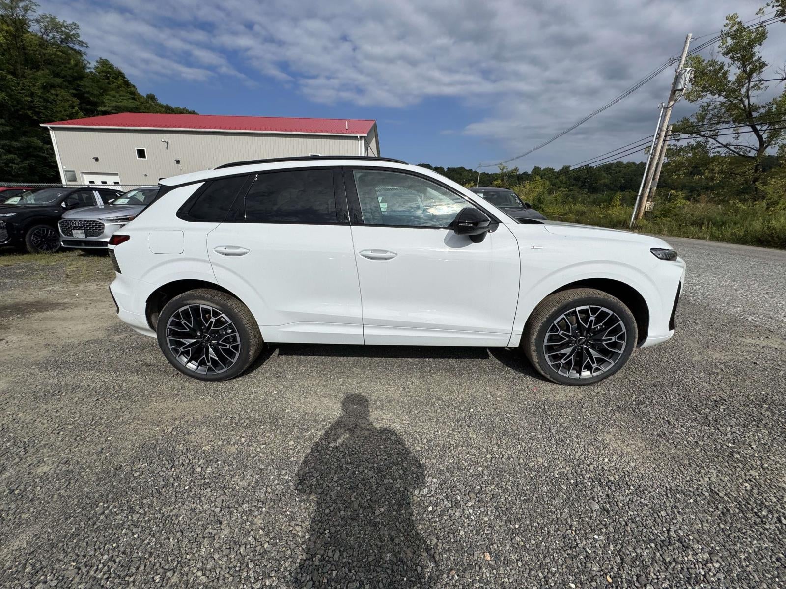 2026 Audi Q3 S line