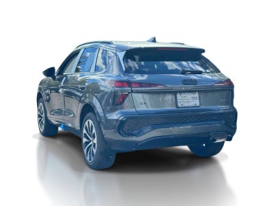 2026 Audi Q3 S line