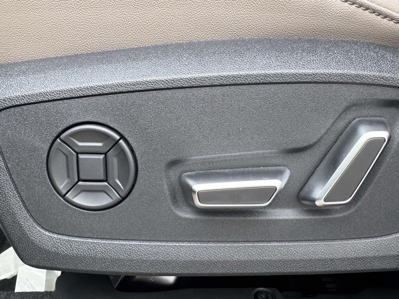 2026 Audi Q3 S line