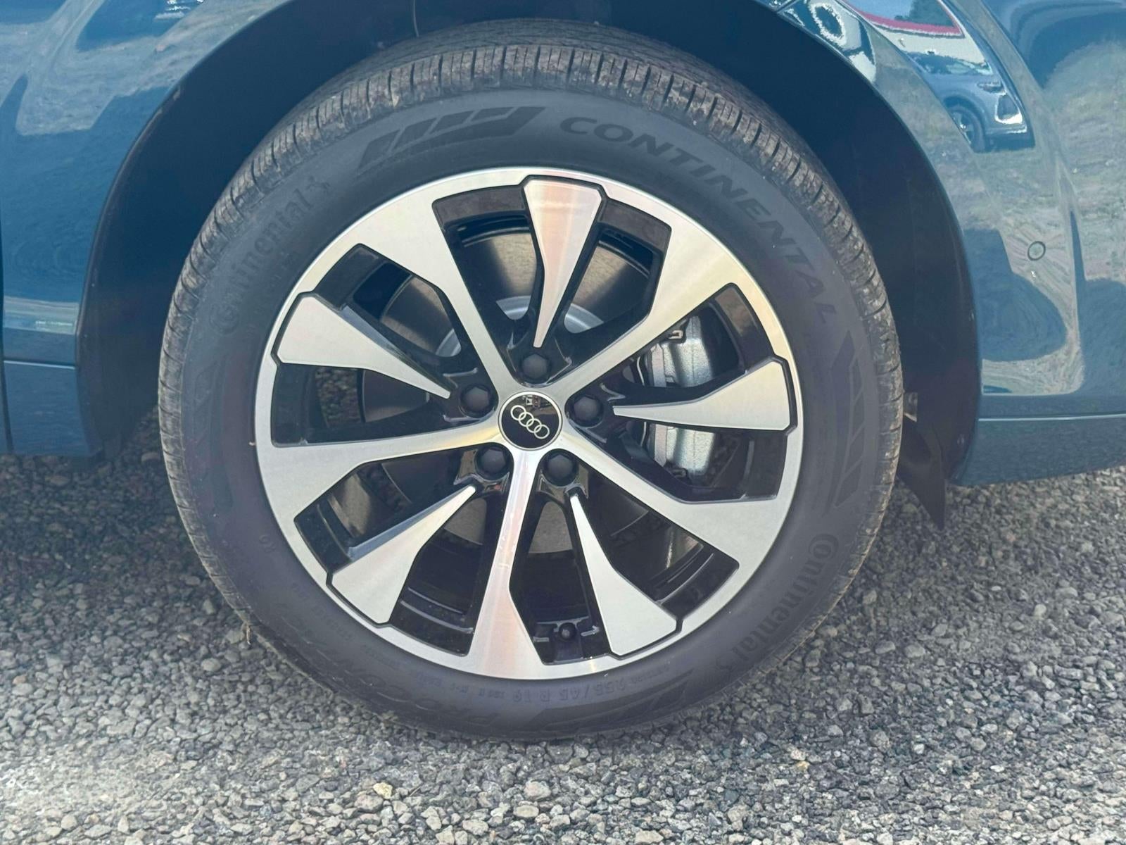 2026 Audi Q3 S line