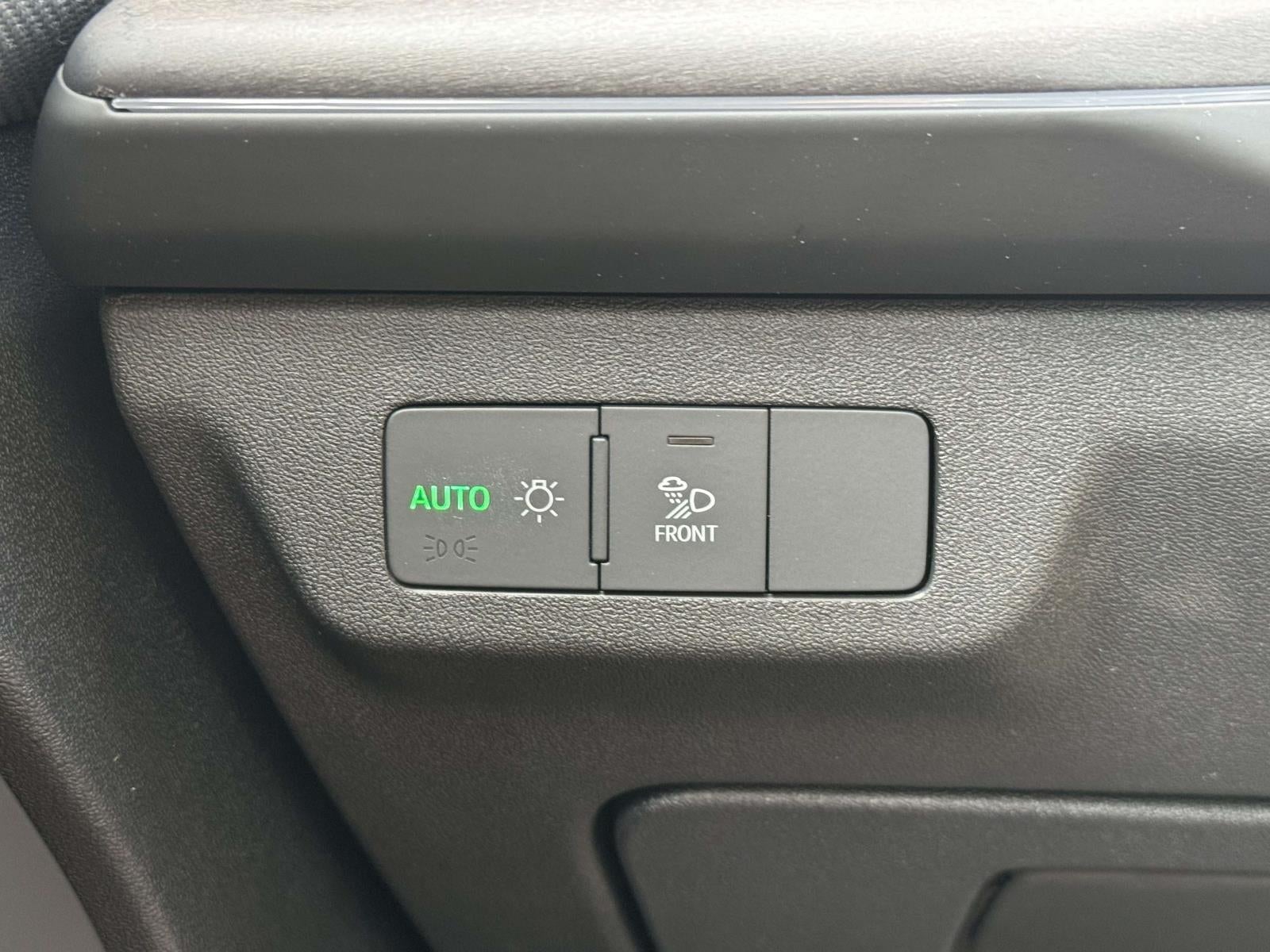 2026 Audi Q3 S line