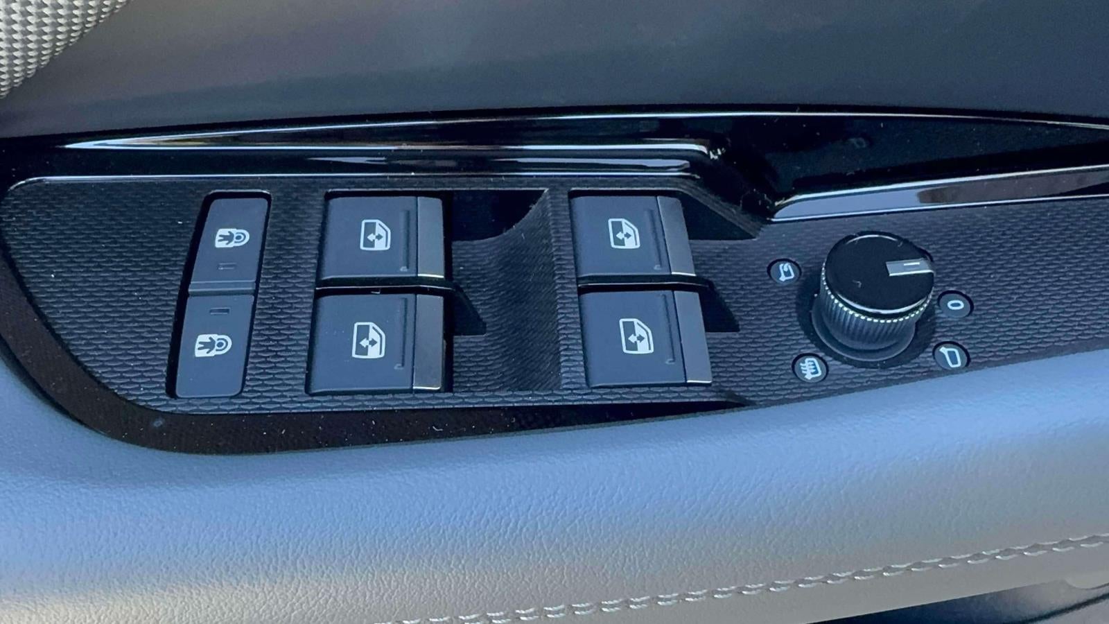 2027 Audi Q3 S line