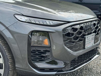 2026 Audi Q3 S line
