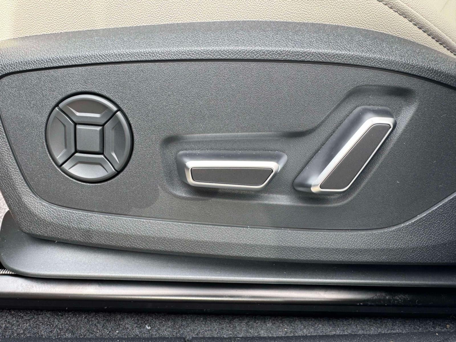 2026 Audi Q3 S line