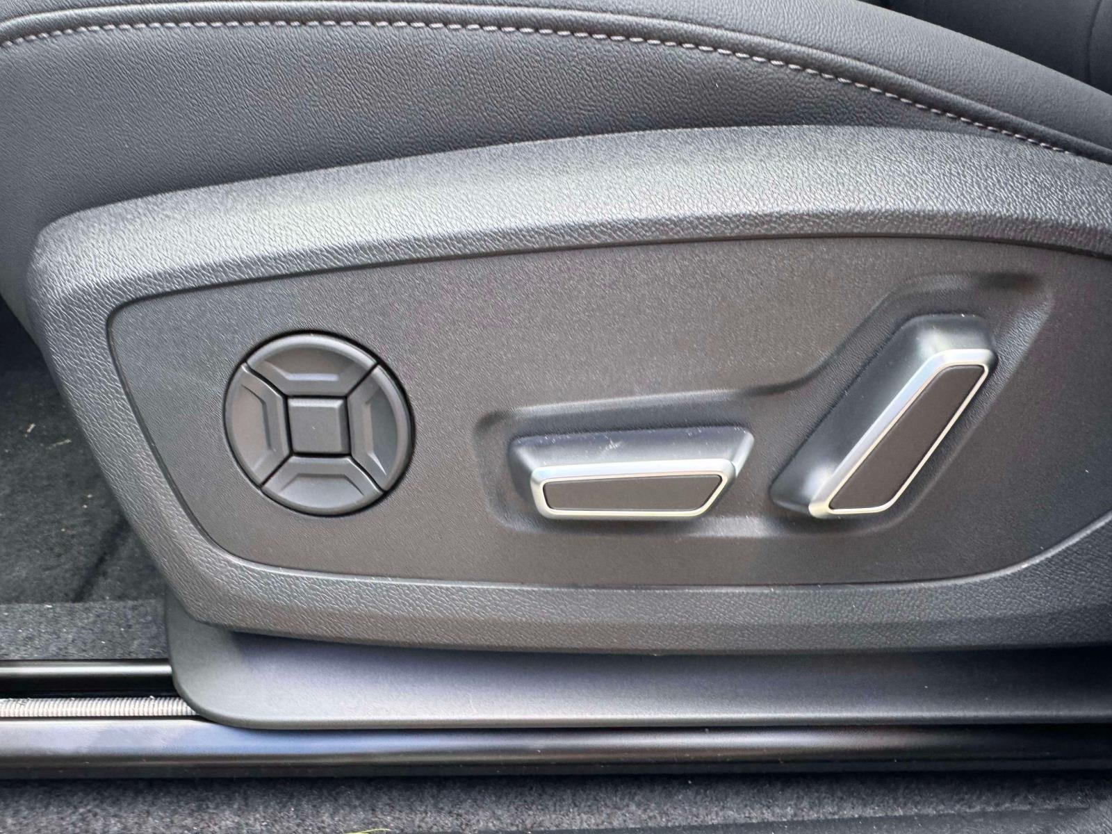 2026 Audi Q3 S line