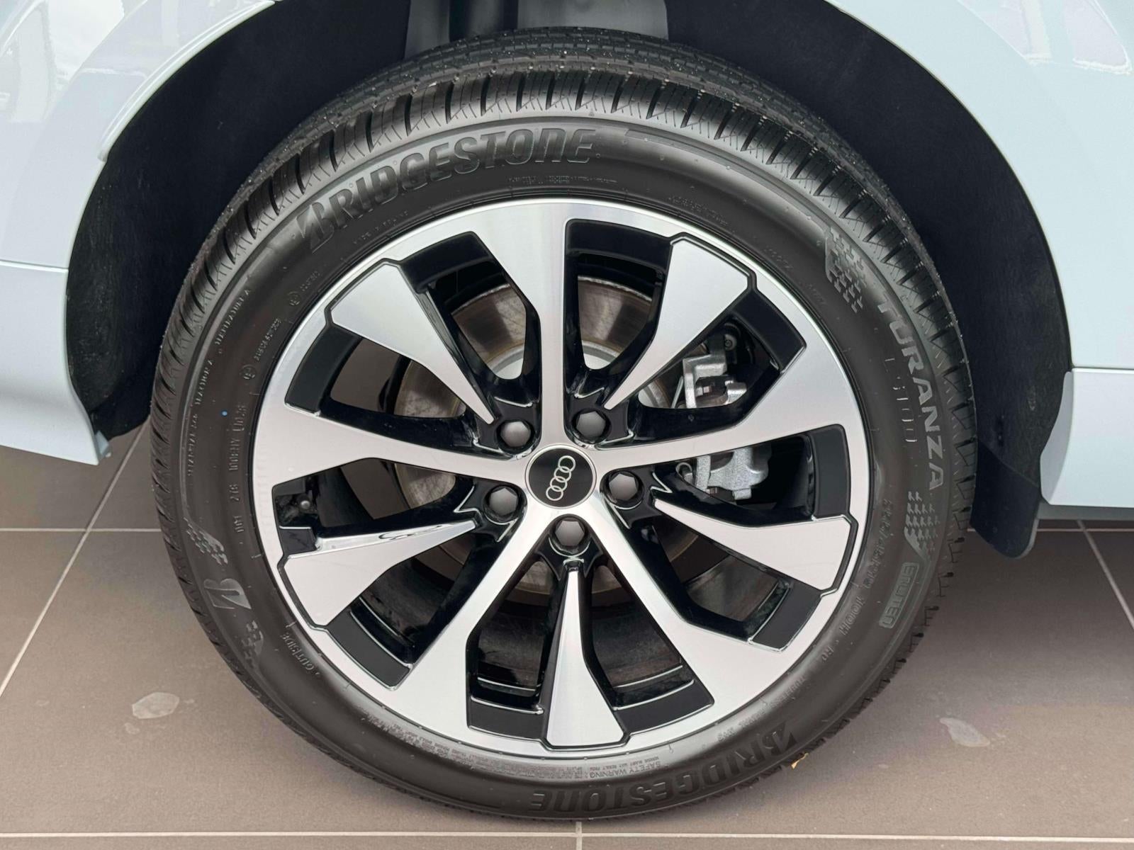 2026 Audi Q3 S line