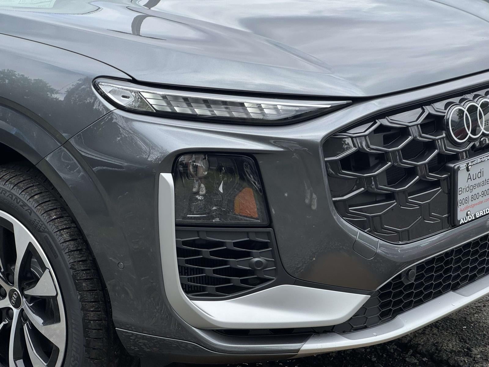 2026 Audi Q3 S line
