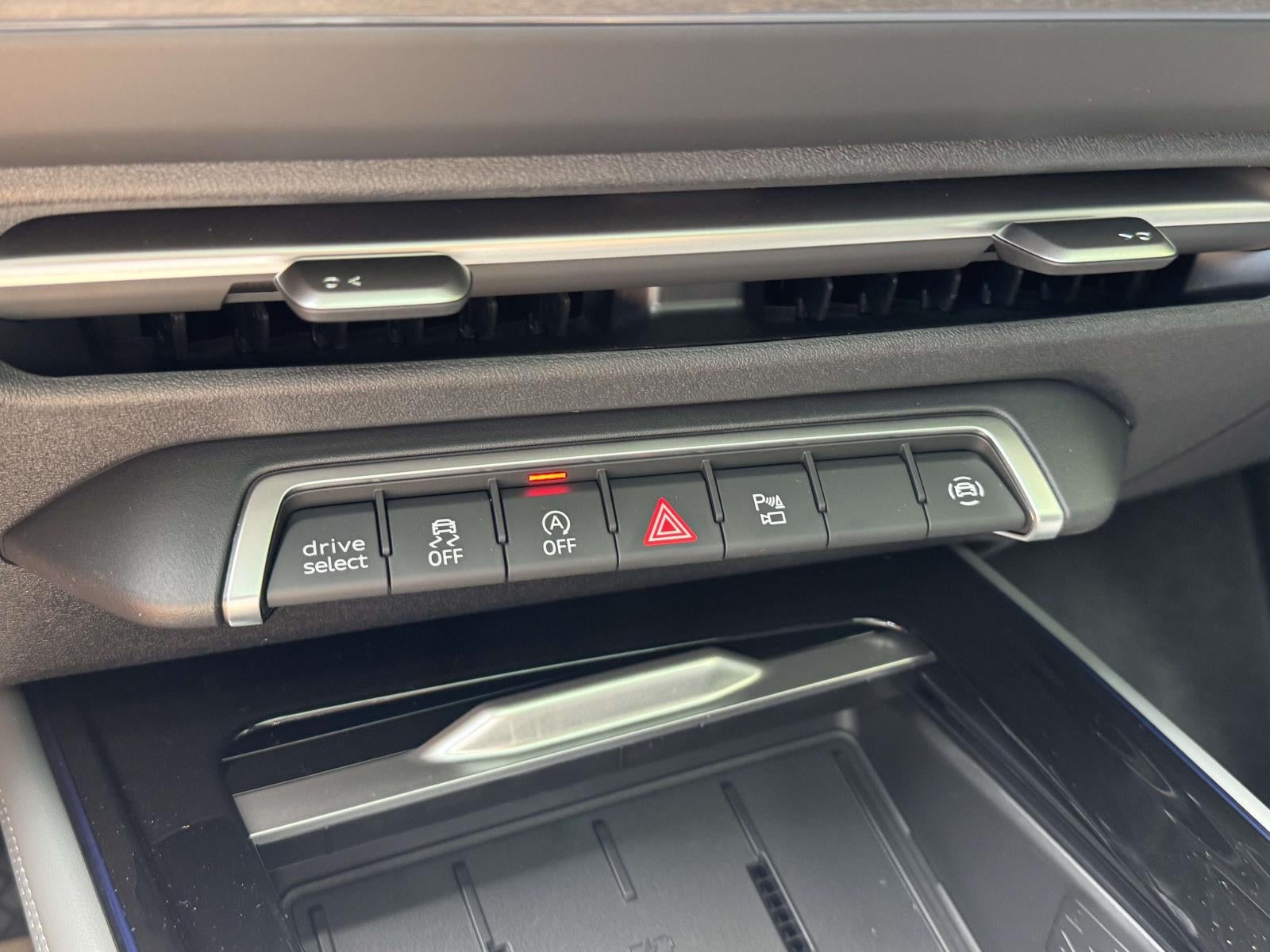 2026 Audi Q3 S line
