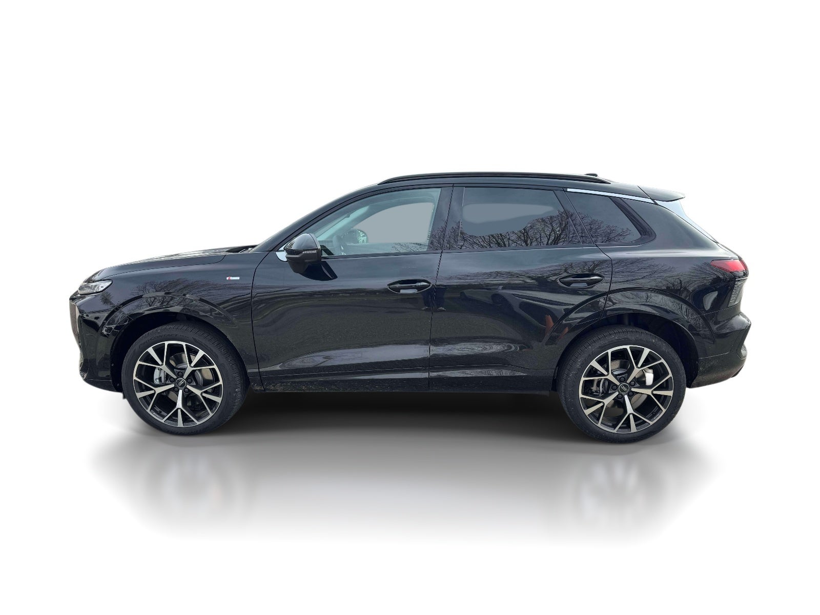2026 Audi Q3 S line