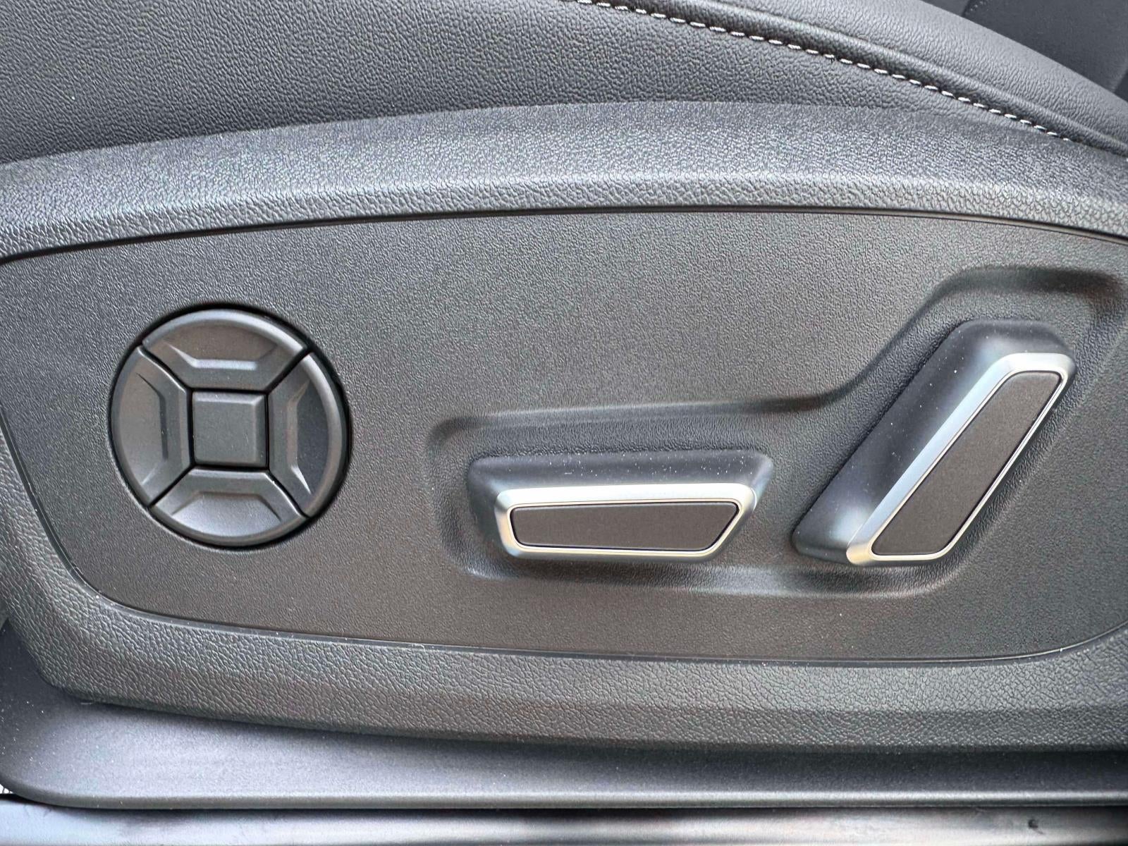 2026 Audi Q3 S line