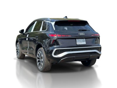 2026 Audi Q3 S line