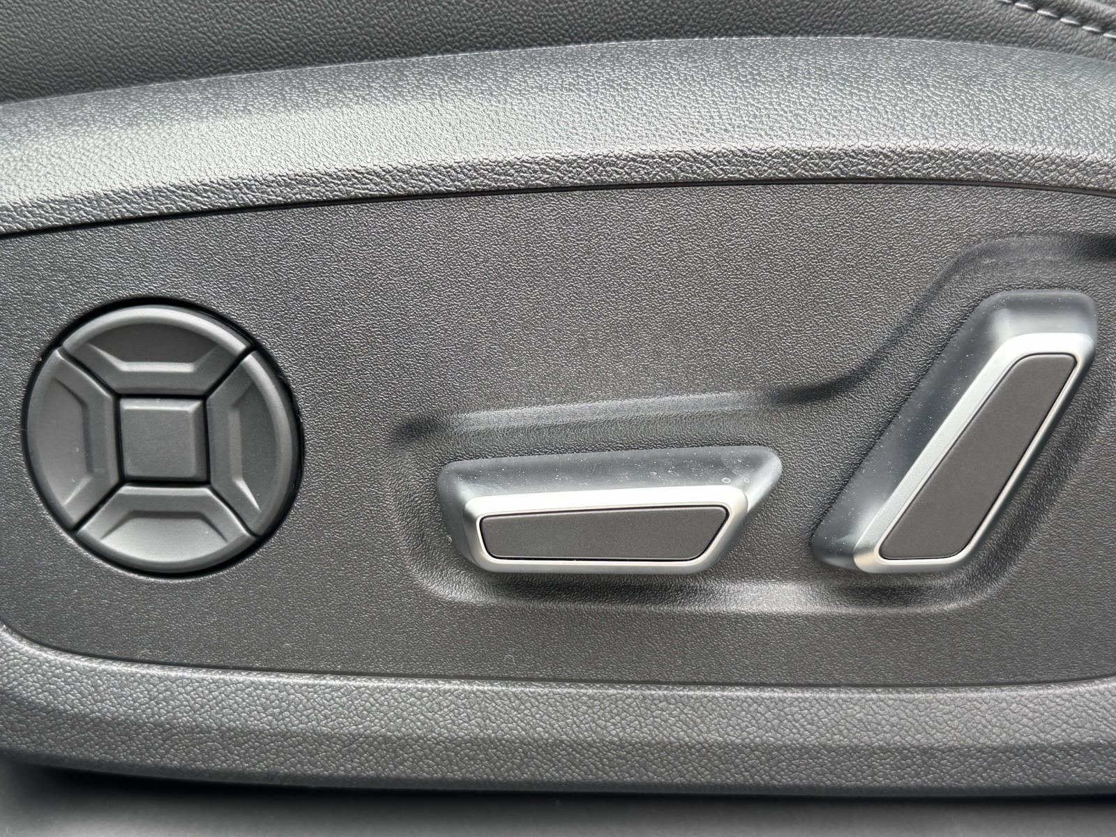 2026 Audi Q3 S line