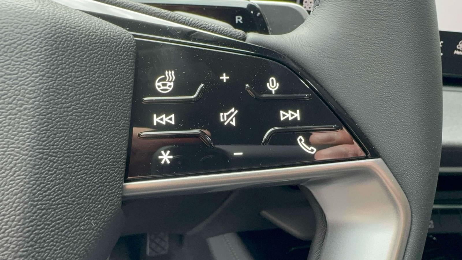 2026 Audi Q3 S line