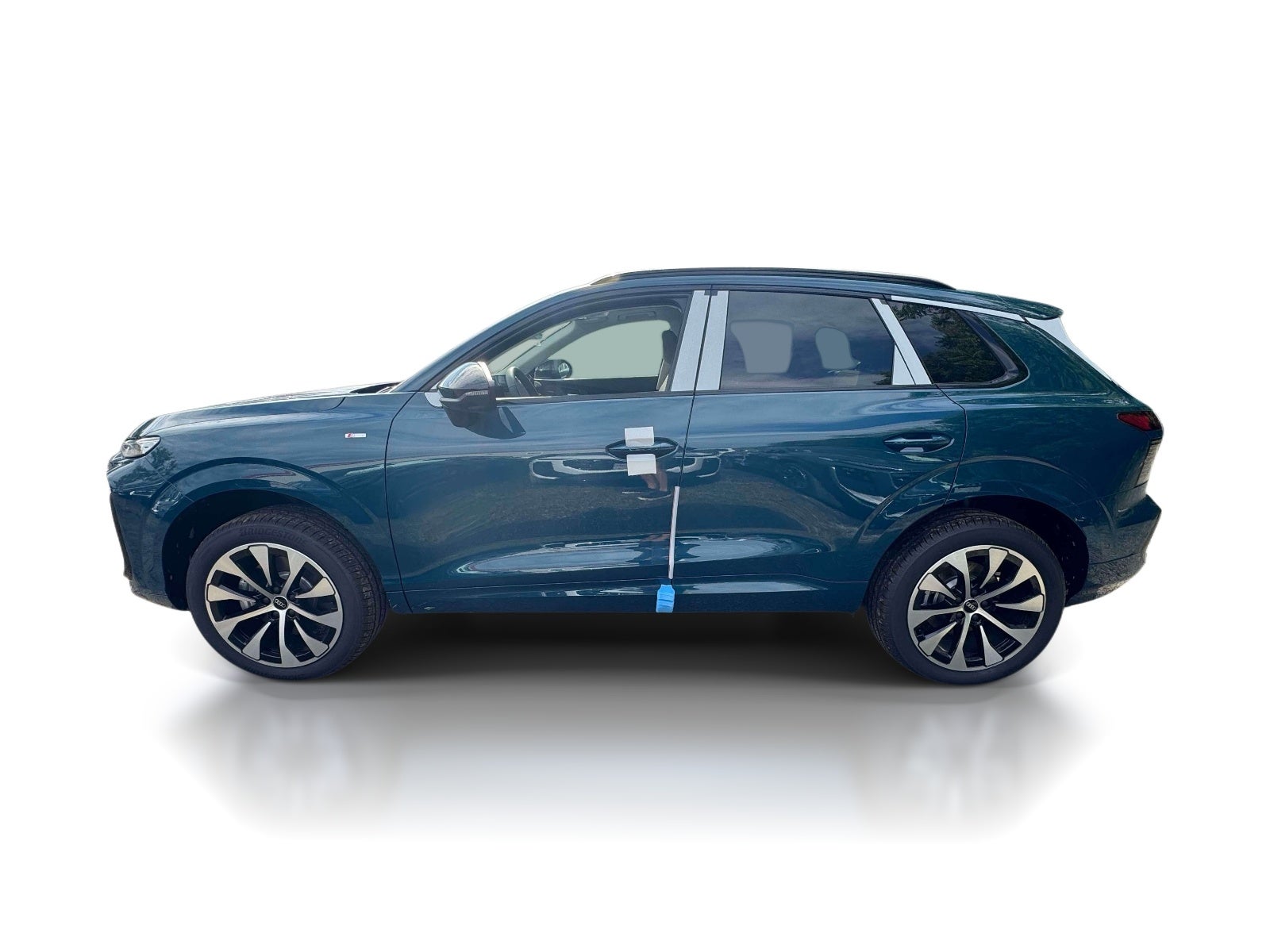 2026 Audi Q3 S line