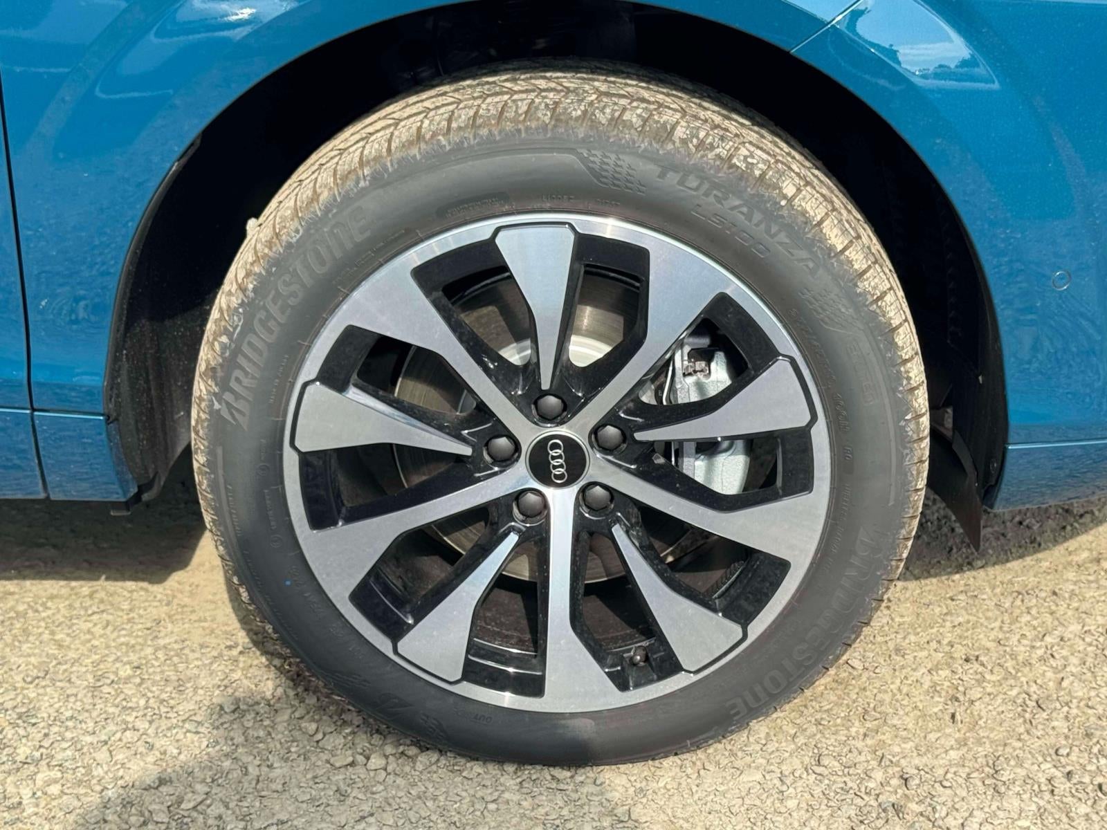 2026 Audi Q3 S line