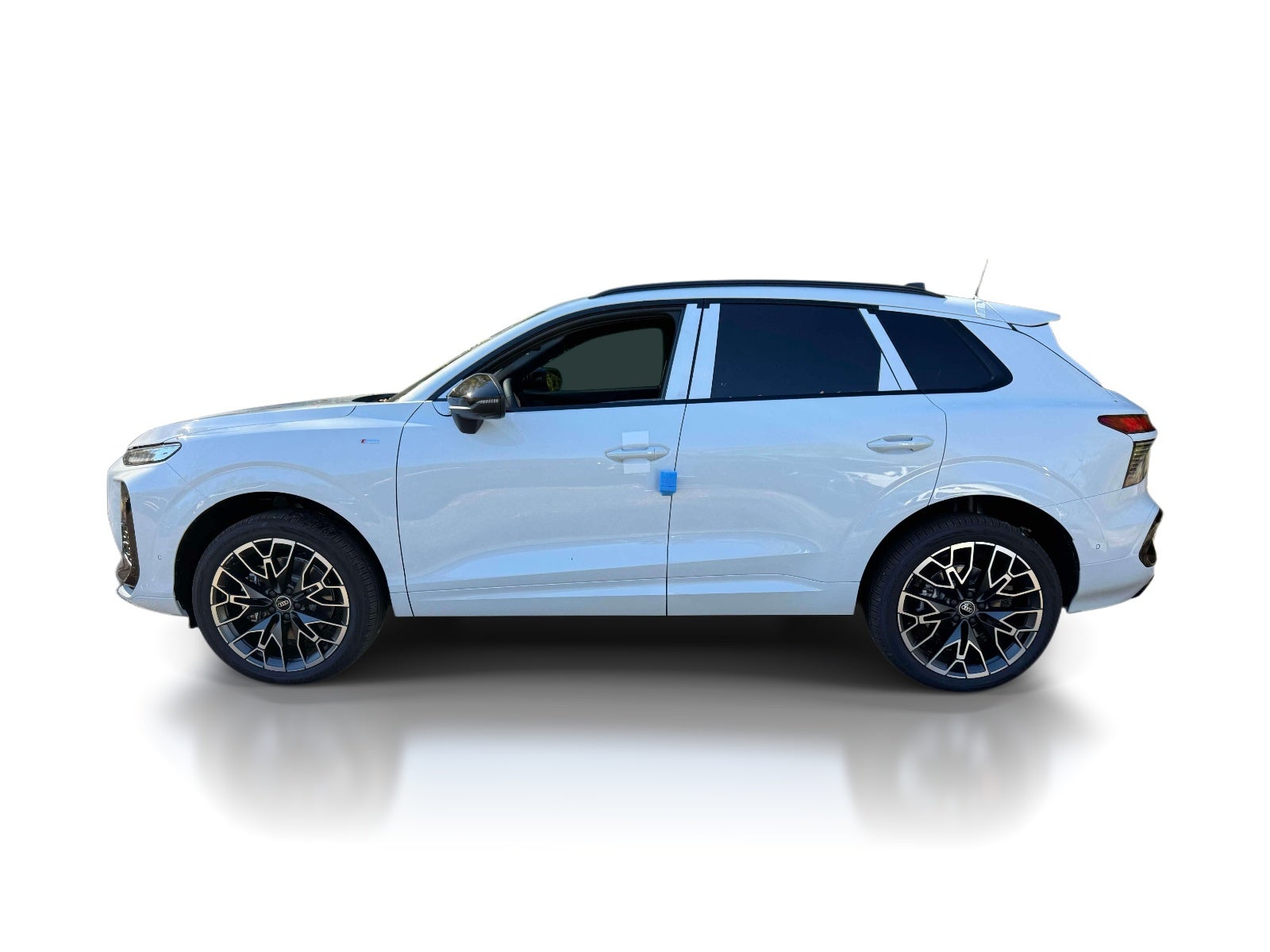 2026 Audi Q3 S line