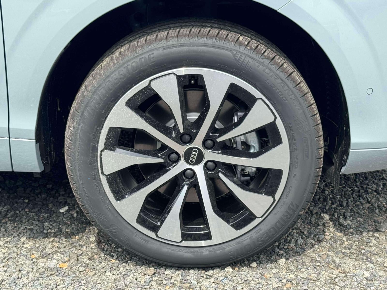 2026 Audi Q3 S line