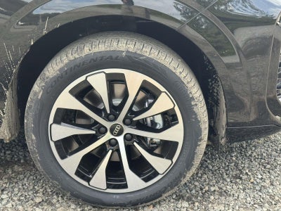 2026 Audi Q3 S line