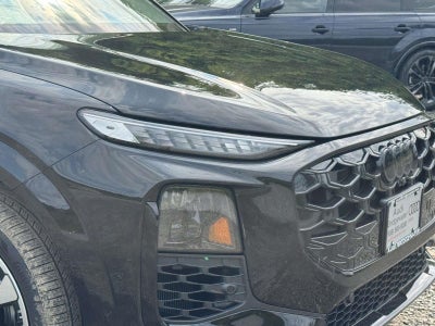 2026 Audi Q3 S line