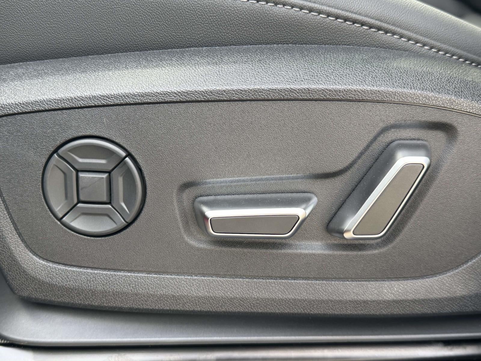 2026 Audi Q3 S line