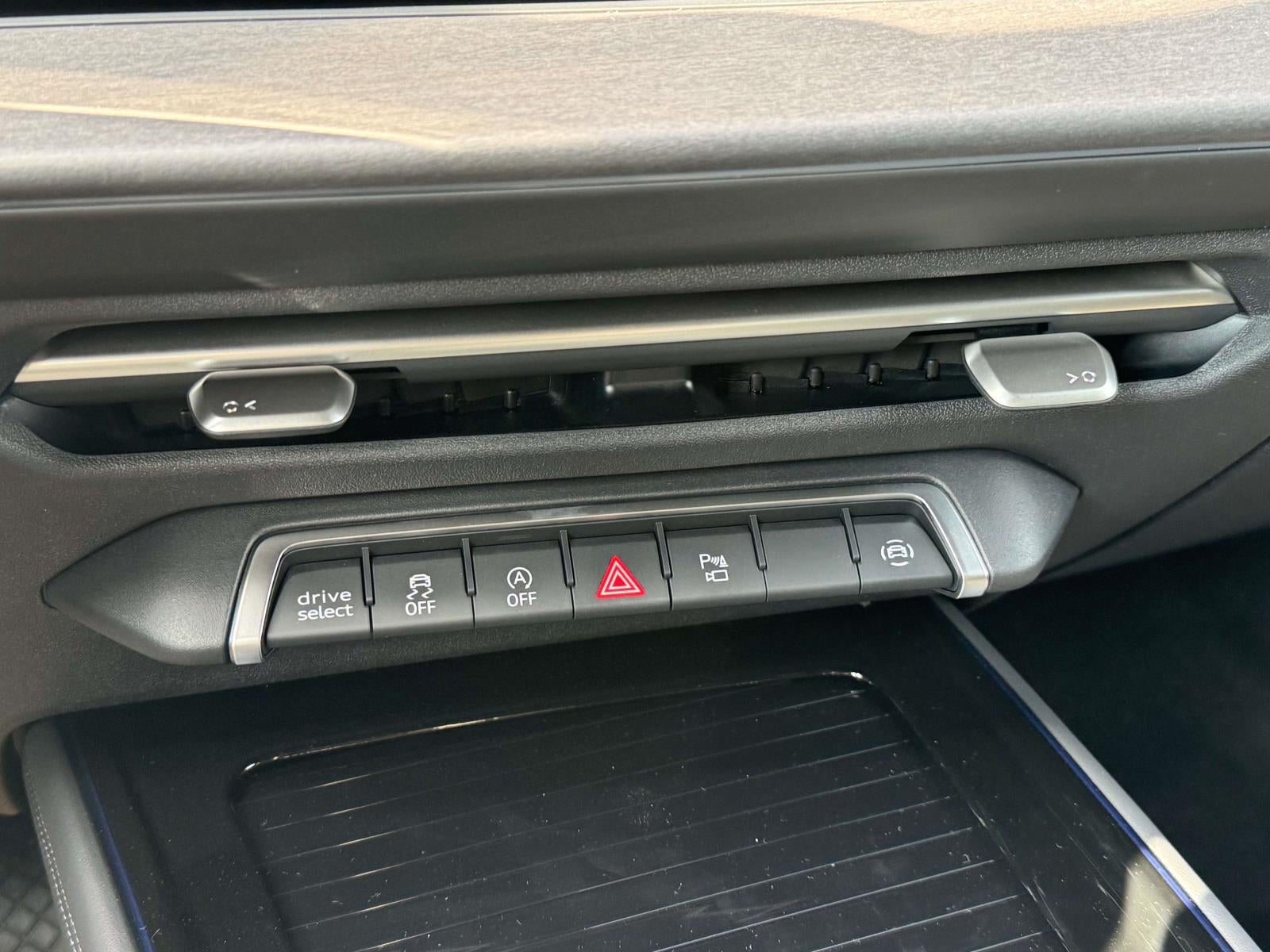 2026 Audi Q3 S line